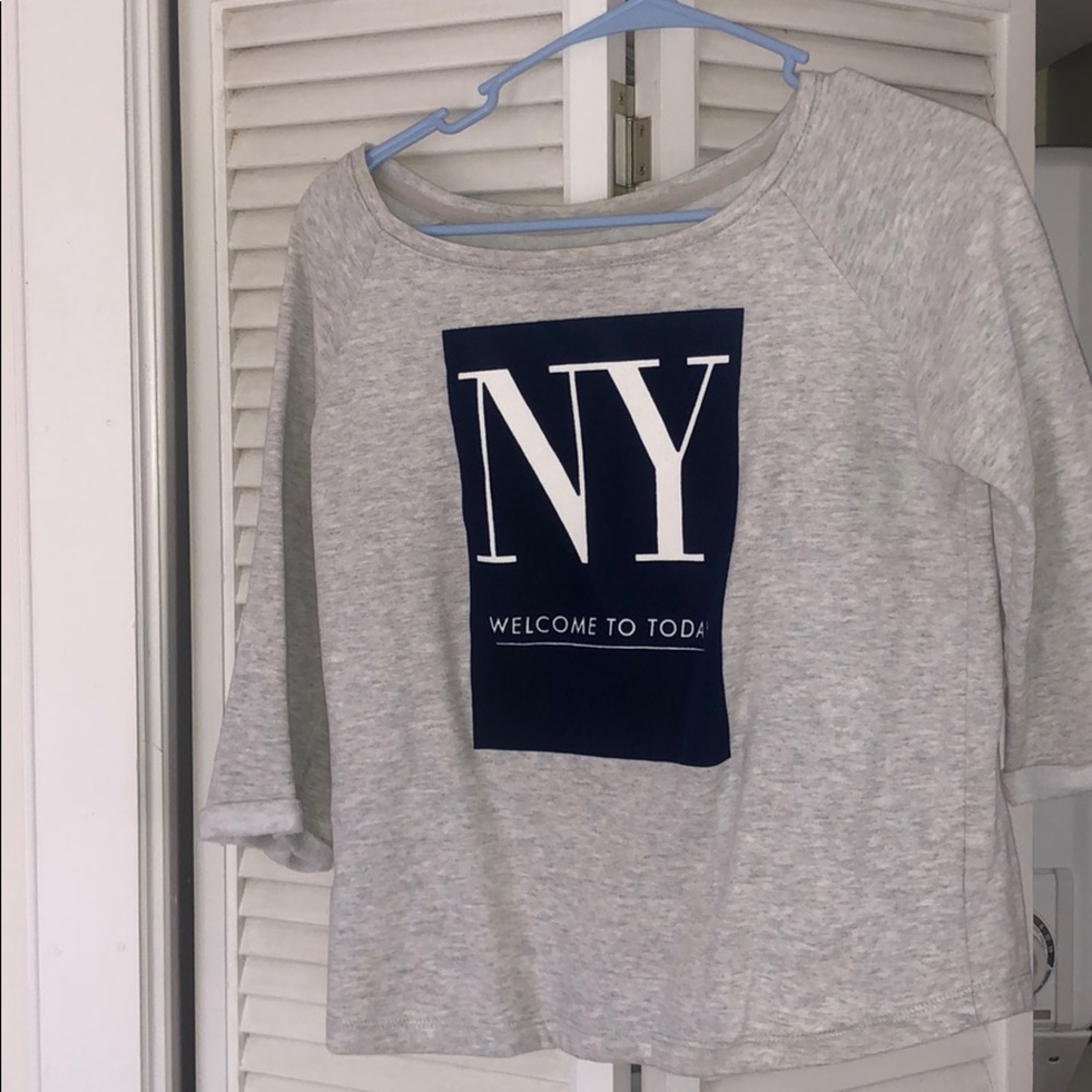 Cute NY top
